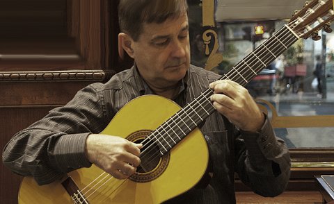 Rafael Nicolau