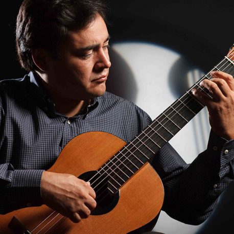Carlos Martínez